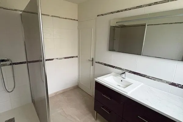 Nicolas, artisan multi-services à Saint-Clément